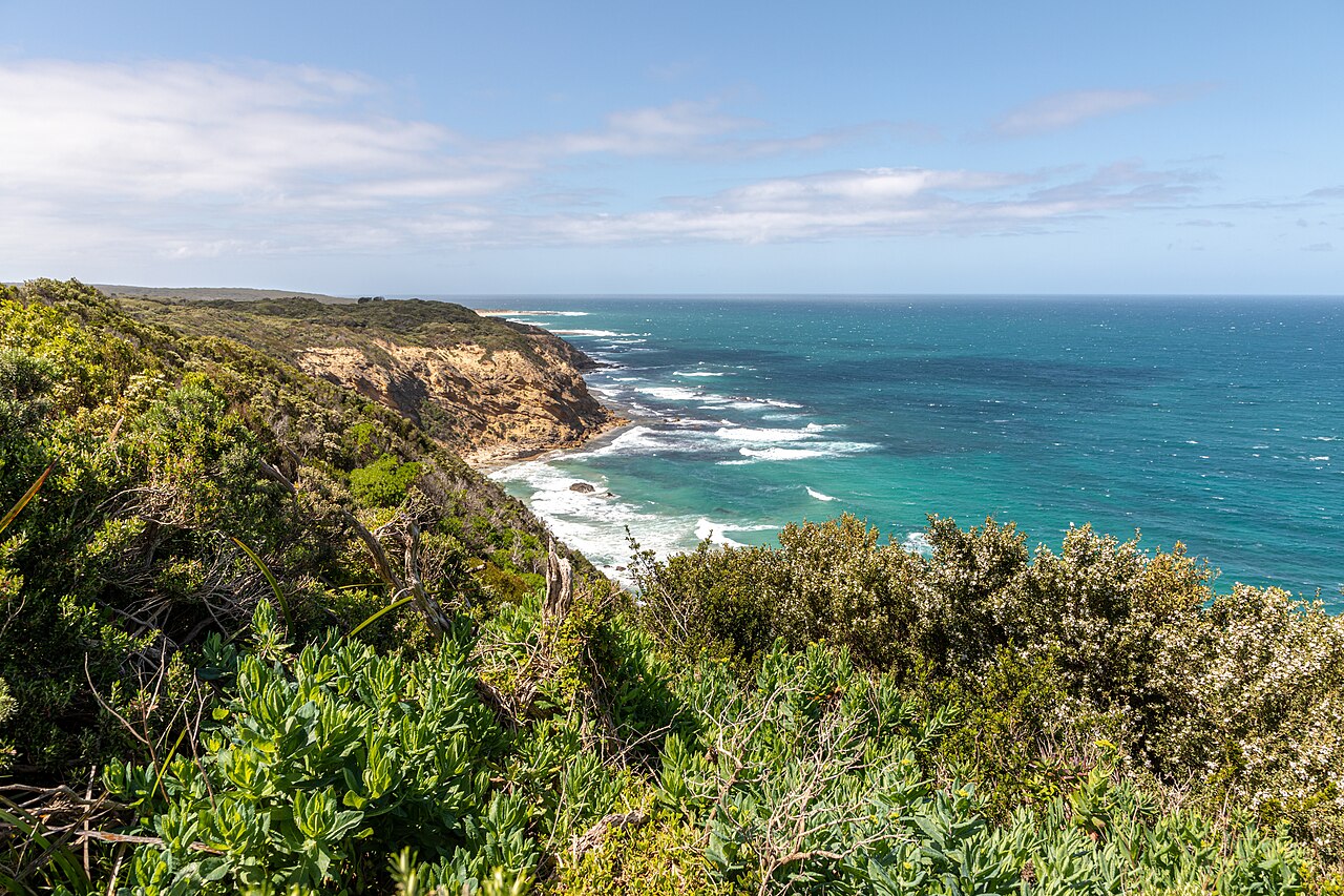 Cape Otway Lighthouse and coastline, Victoria — the mainland's last landmark on Valentich's route, and near where witness Roy Manifold photographed an unexplained object the same evening