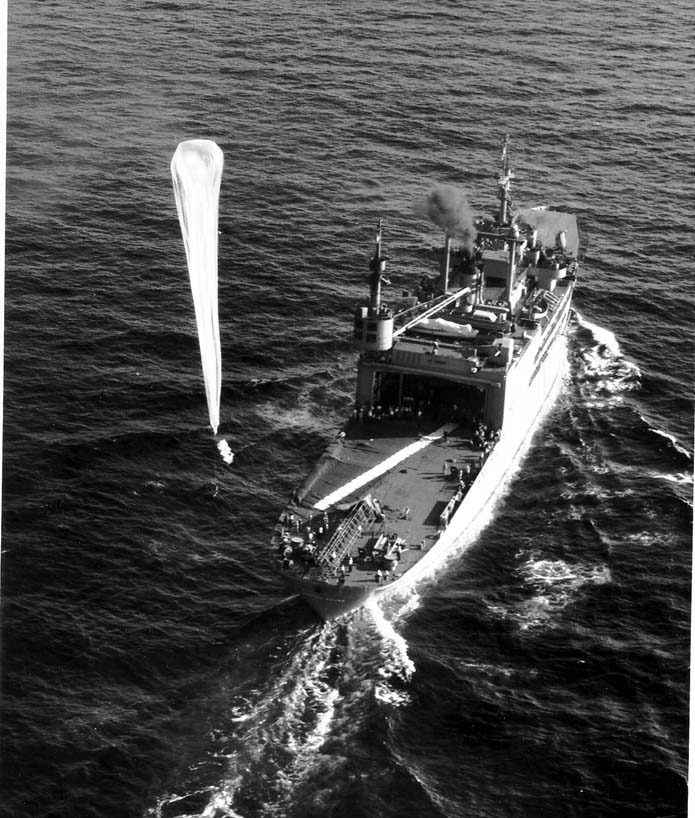 A U.S. Navy Skyhook research balloon being launched from the deck of the USS Norton Sound in March 1949, the type of balloon later blamed for the object Mantell pursued